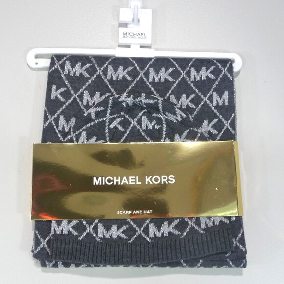 MICHAEL KORS SCARF AND HAT SET LOGO - Picture 2 of 6
